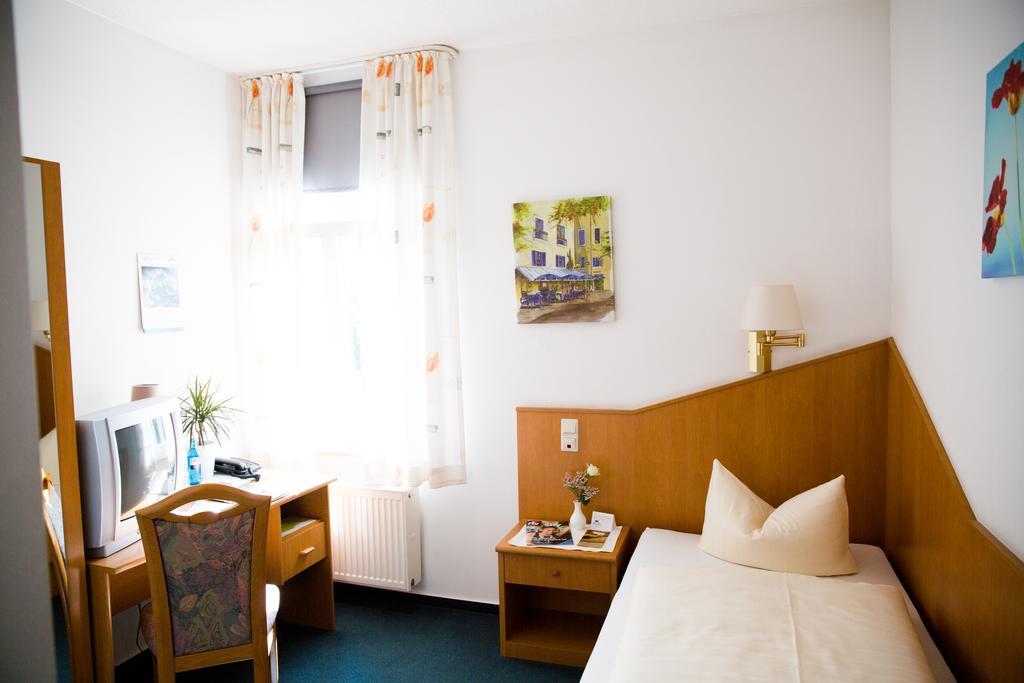 Stadthotel Kolpinghaus - Vier Ecken 2*